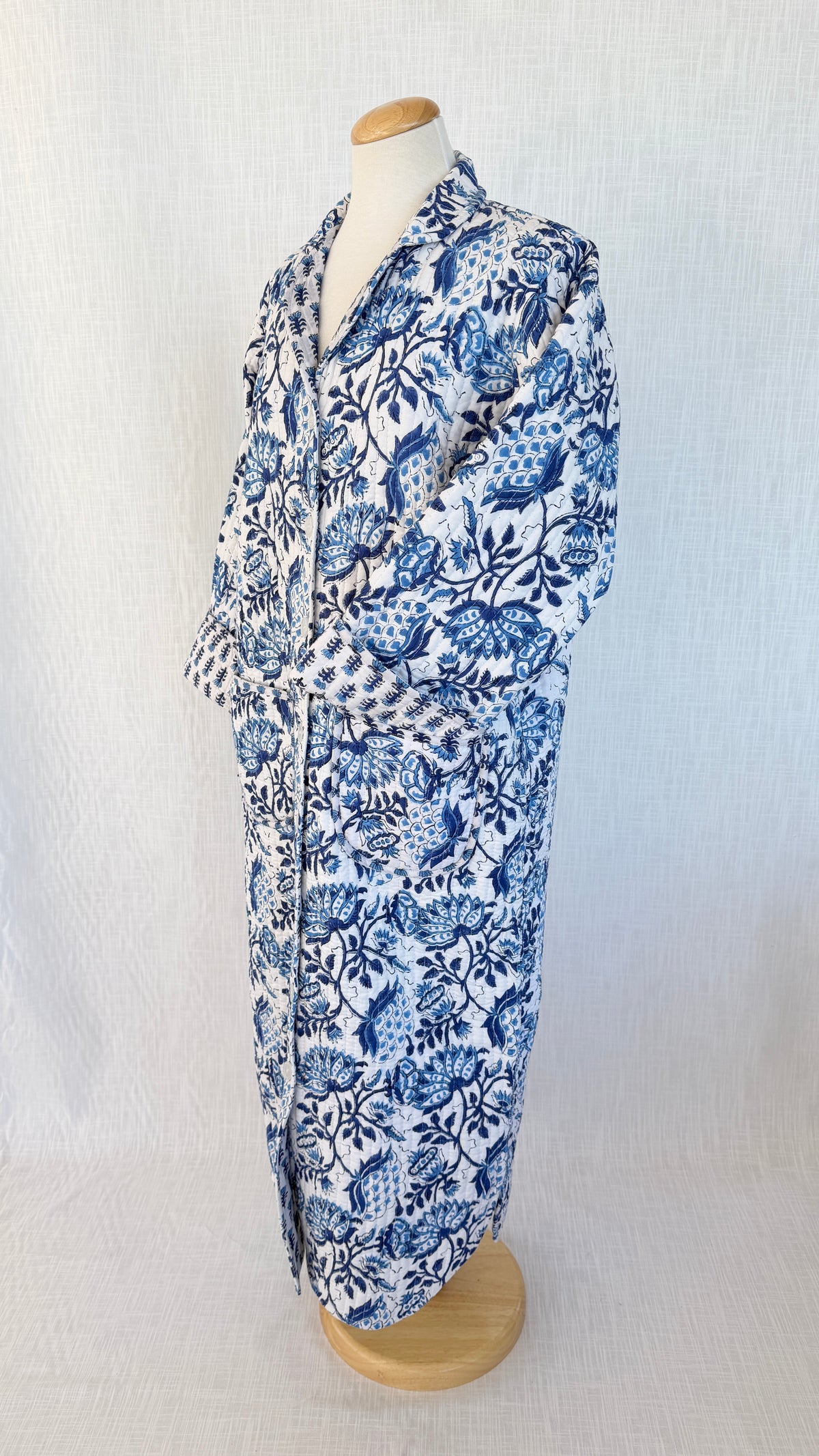 Lounge Robe / Dock Coat - Lake