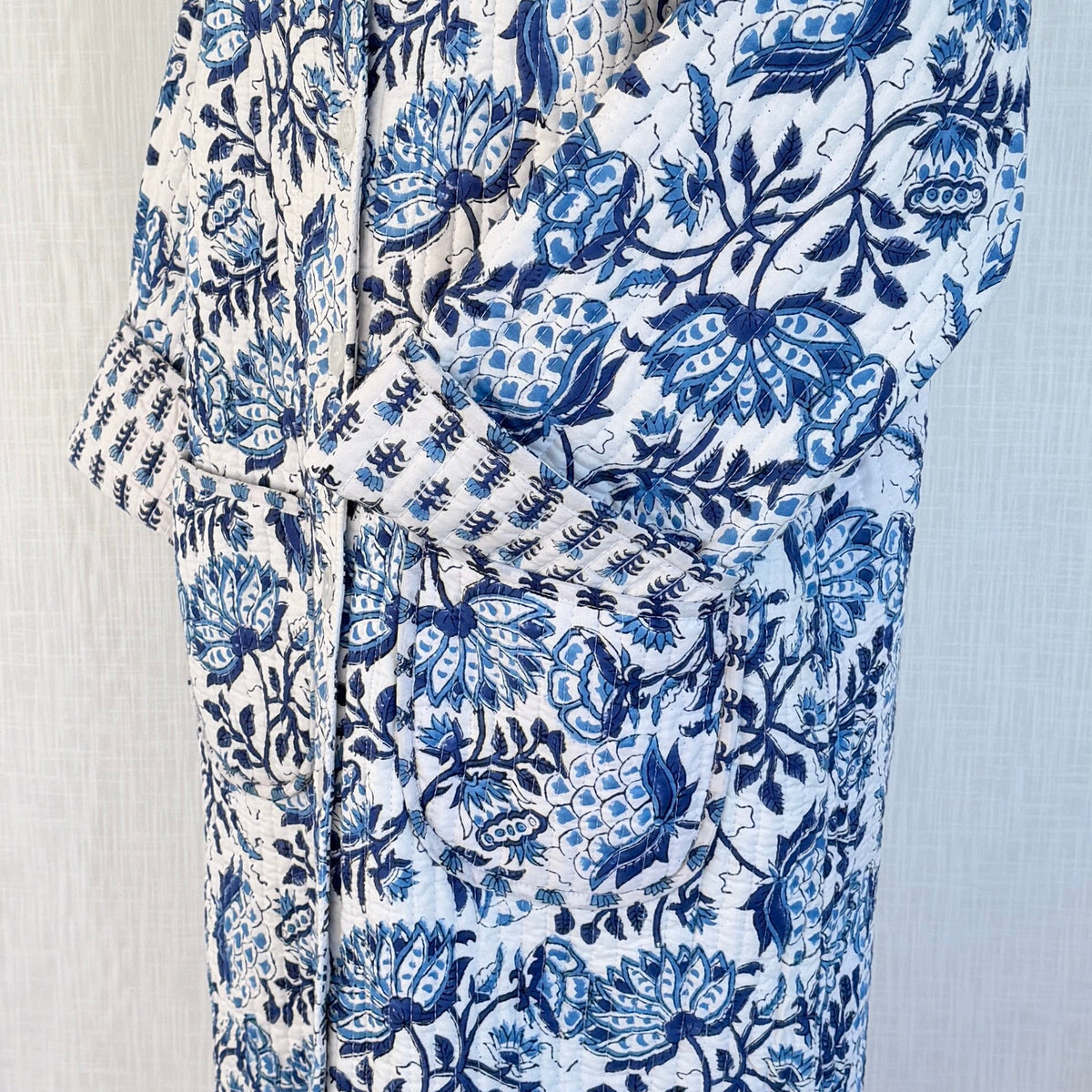 Lounge Robe / Dock Coat - Lake