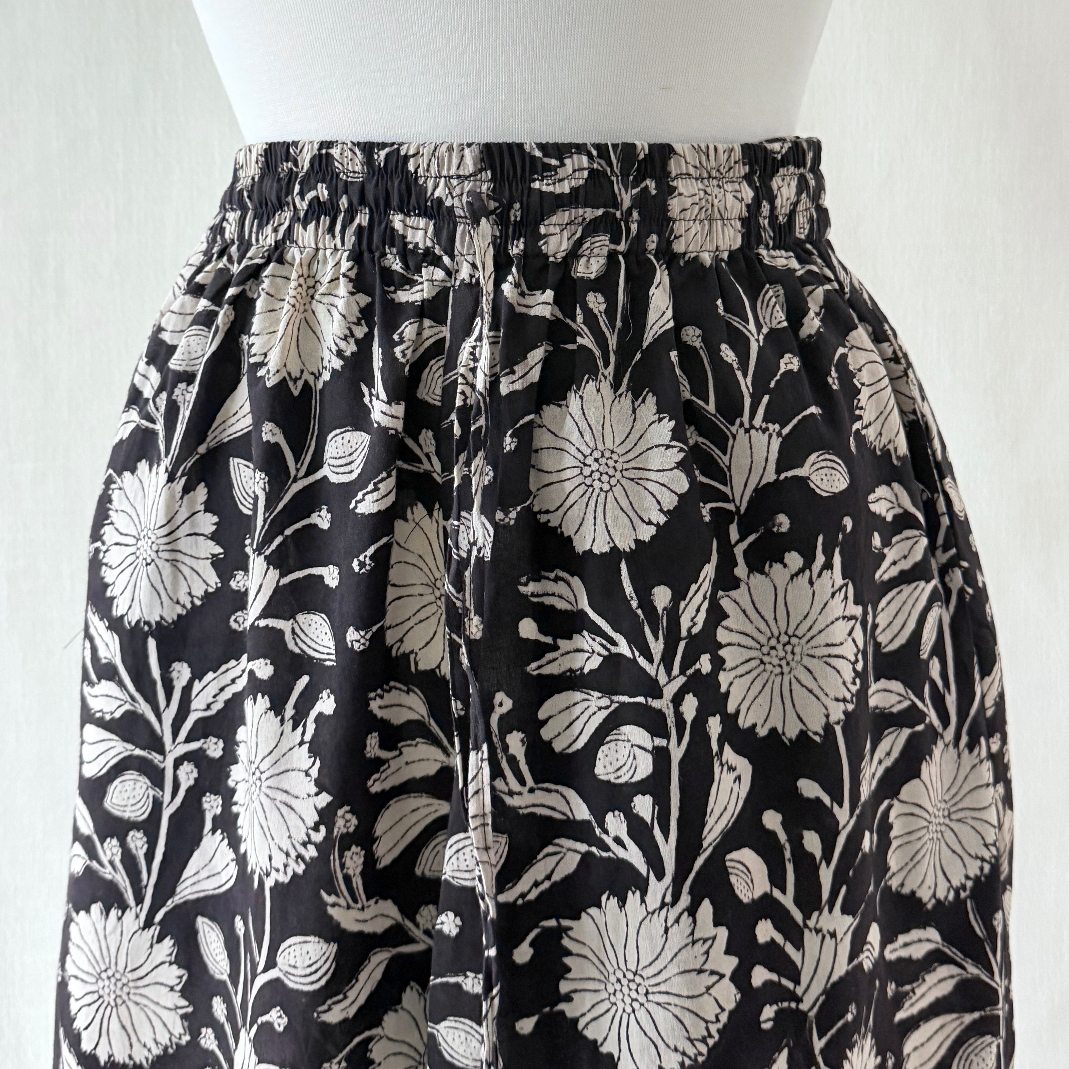 Flow Pant - Raven