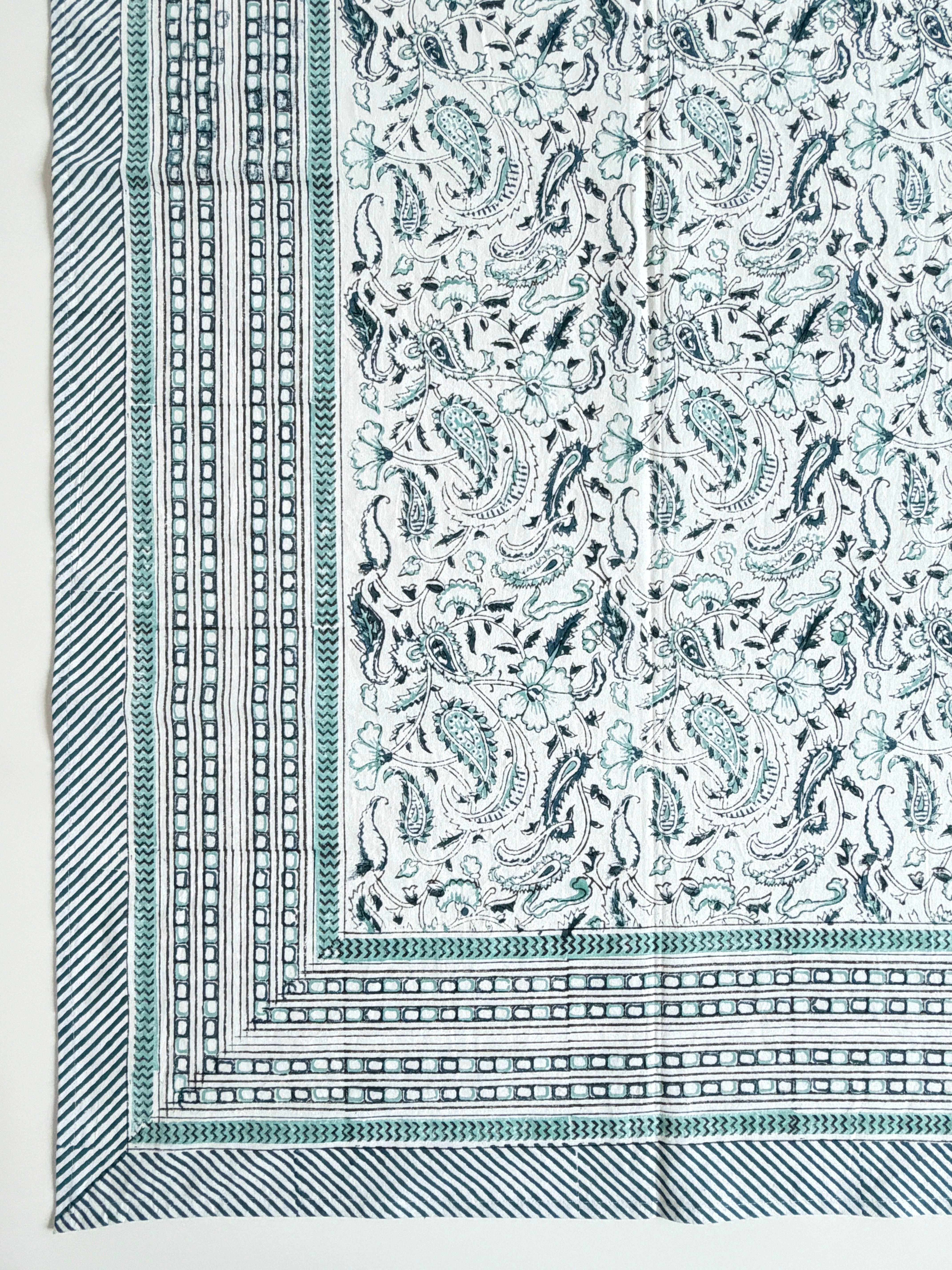 Spritz Tablecloth / Cotton Fabric Panel - Paisley