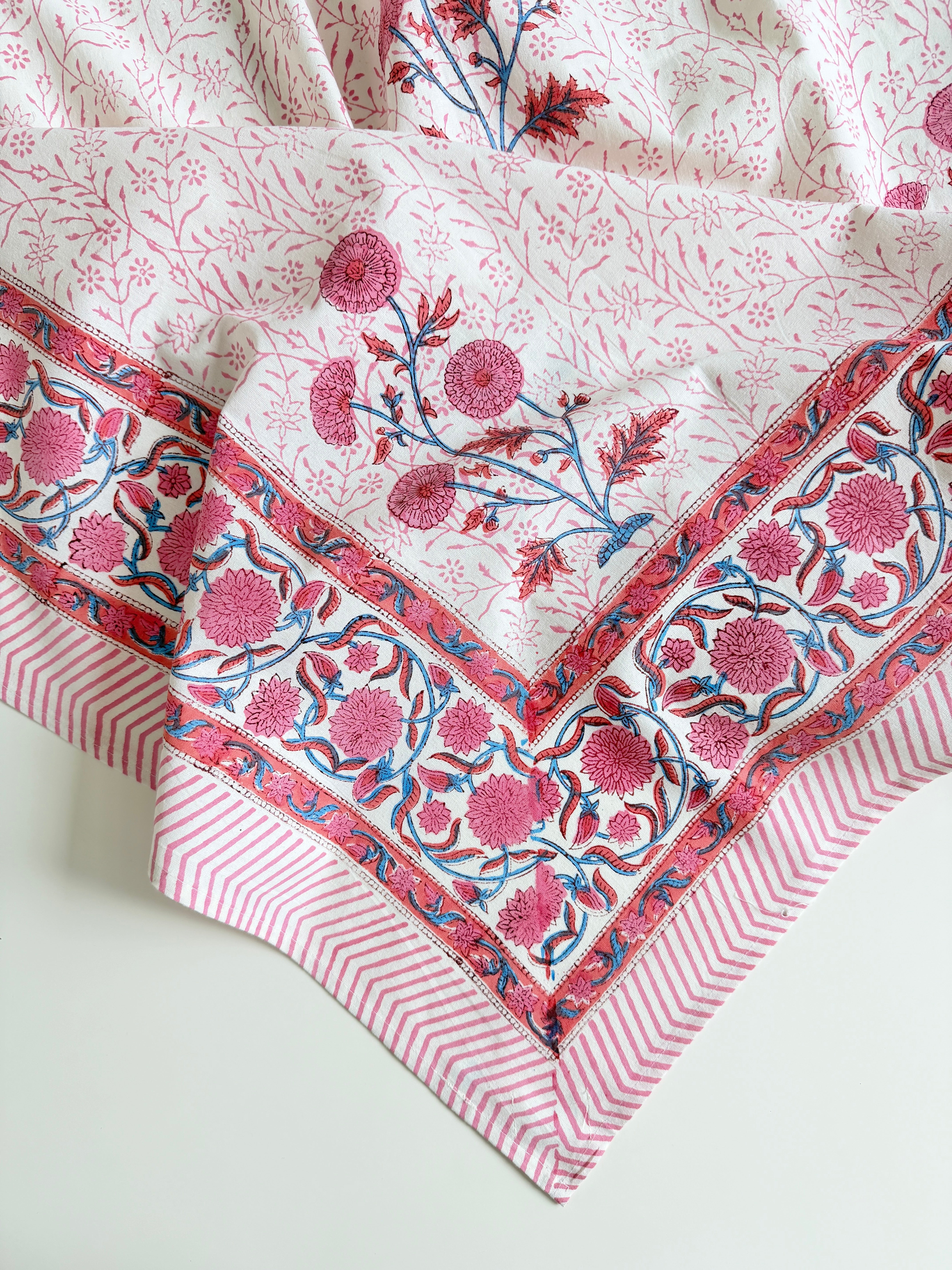 Spritz Tablecloth / Cotton Fabric Panel - Pinky
