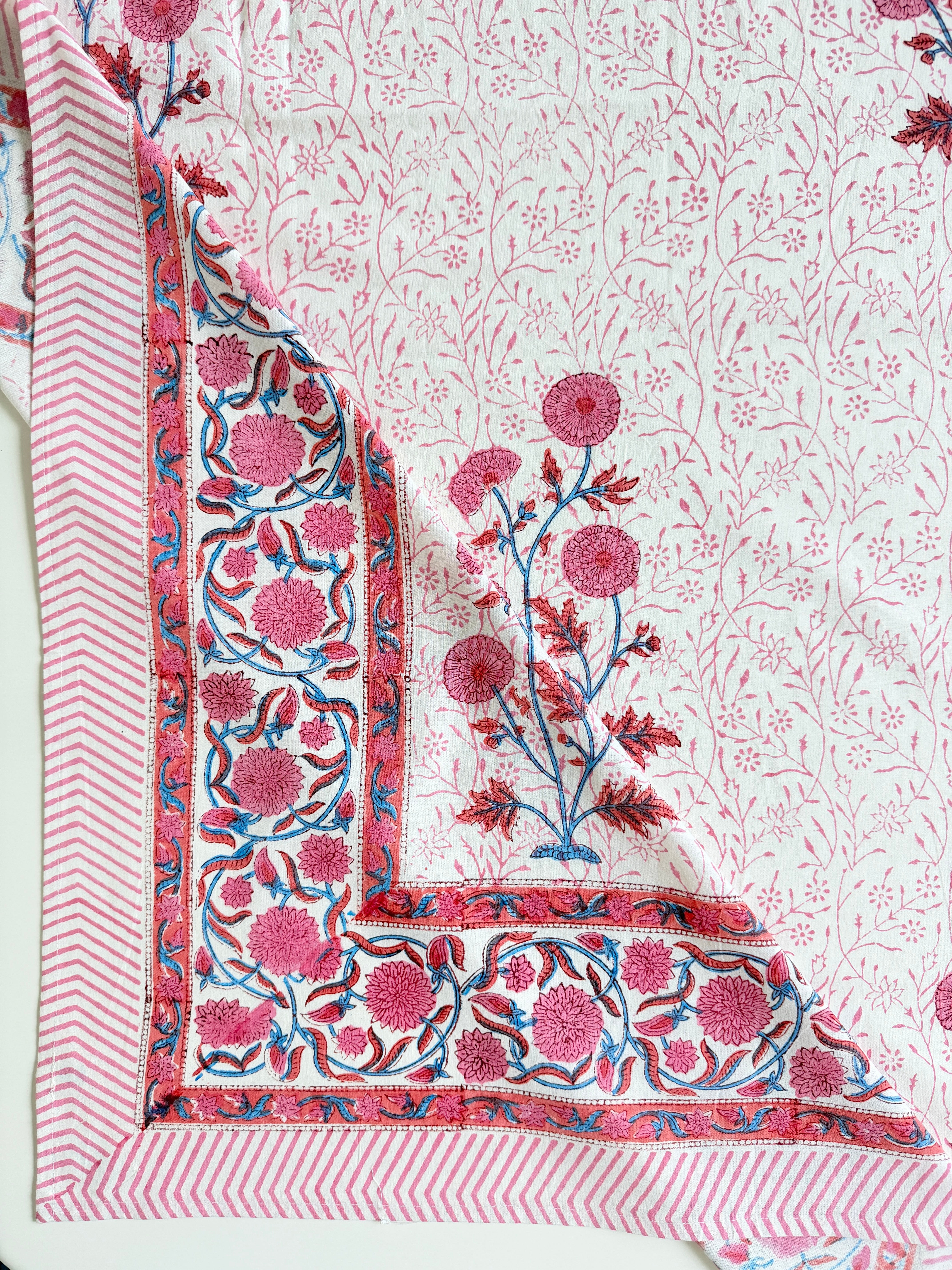 Spritz Tablecloth / Cotton Fabric Panel - Pinky