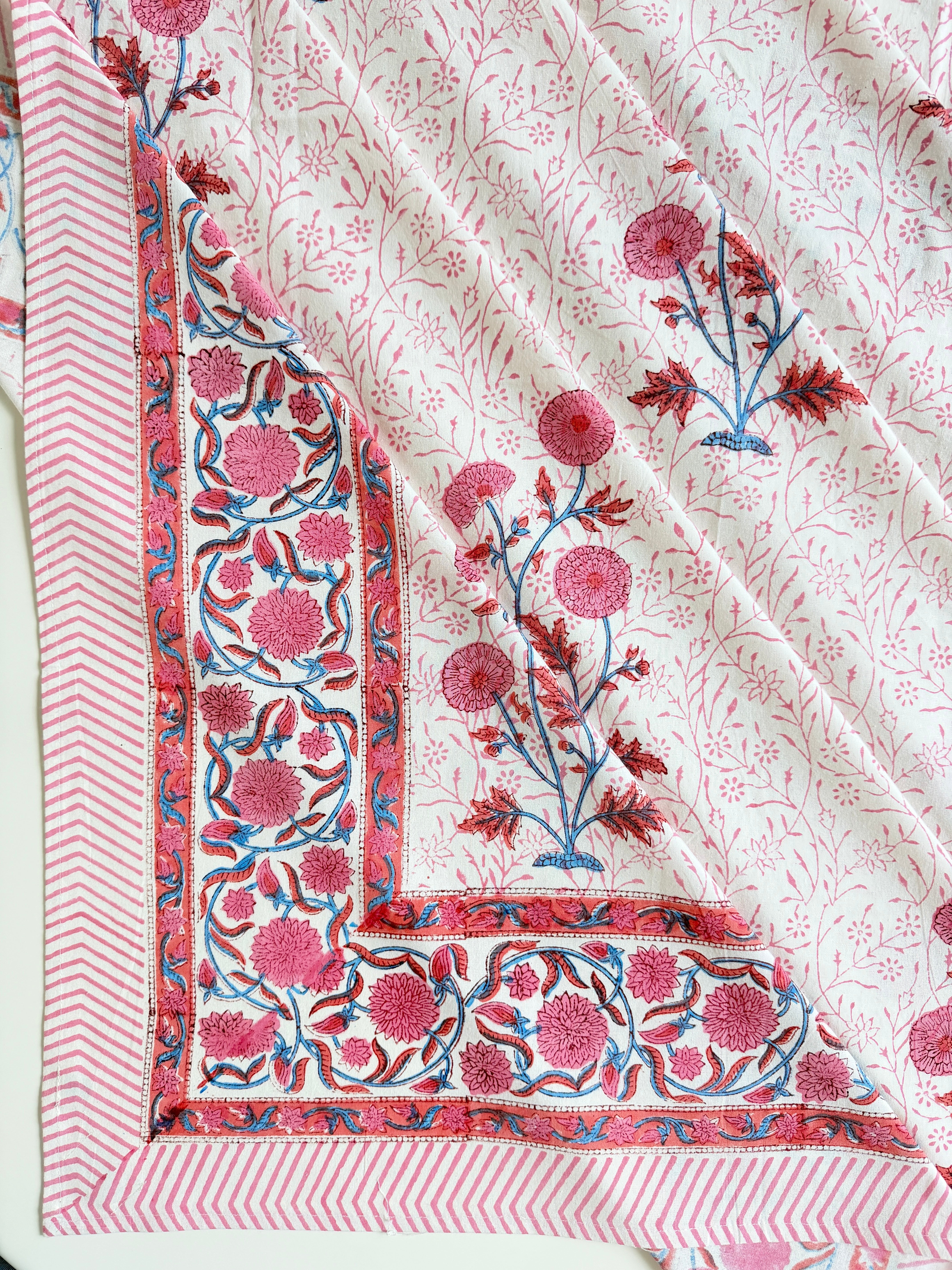 Spritz Tablecloth / Cotton Fabric Panel - Pinky