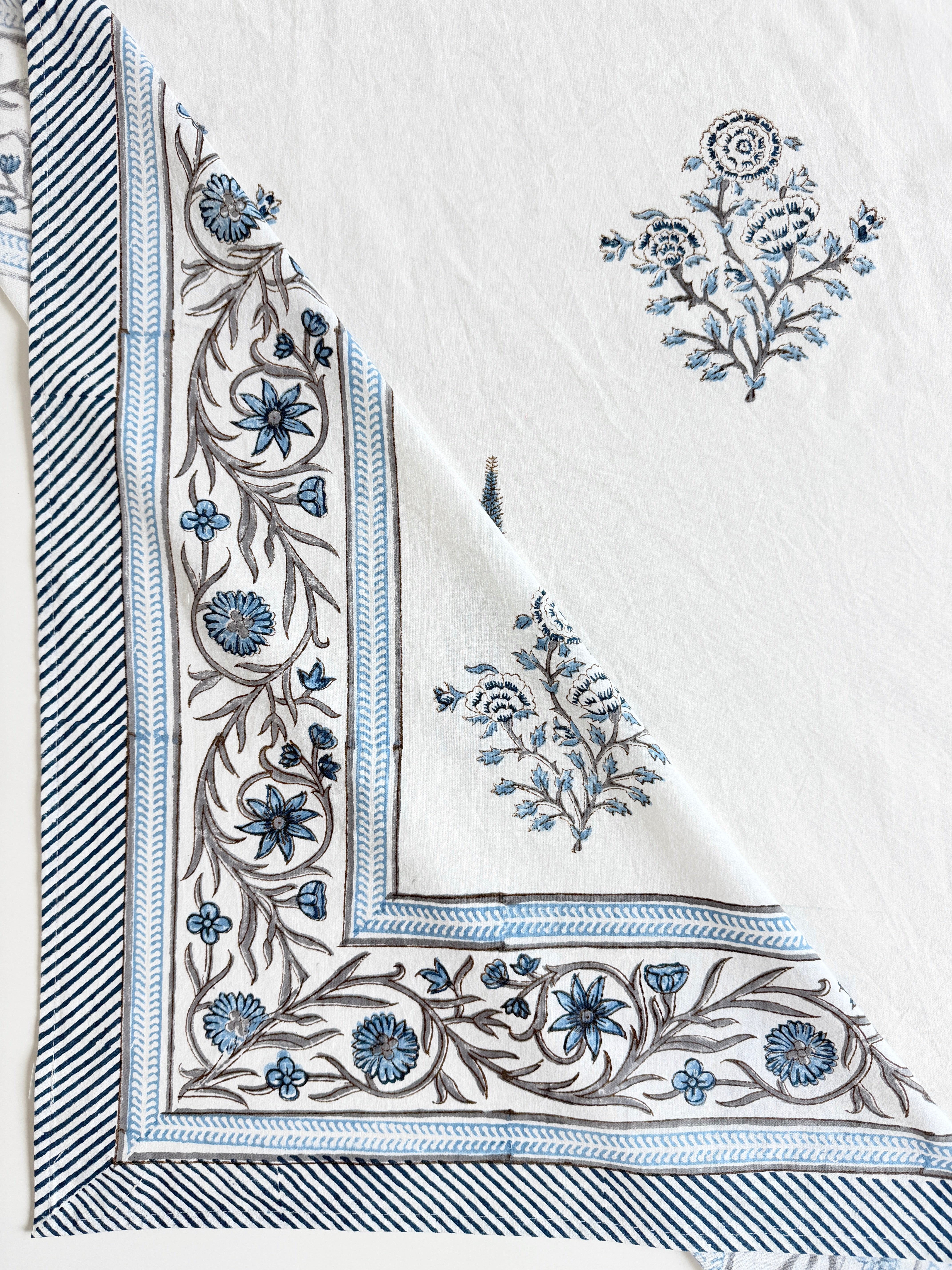 Spritz Tablecloth / Cotton Fabric Panel - Cypress