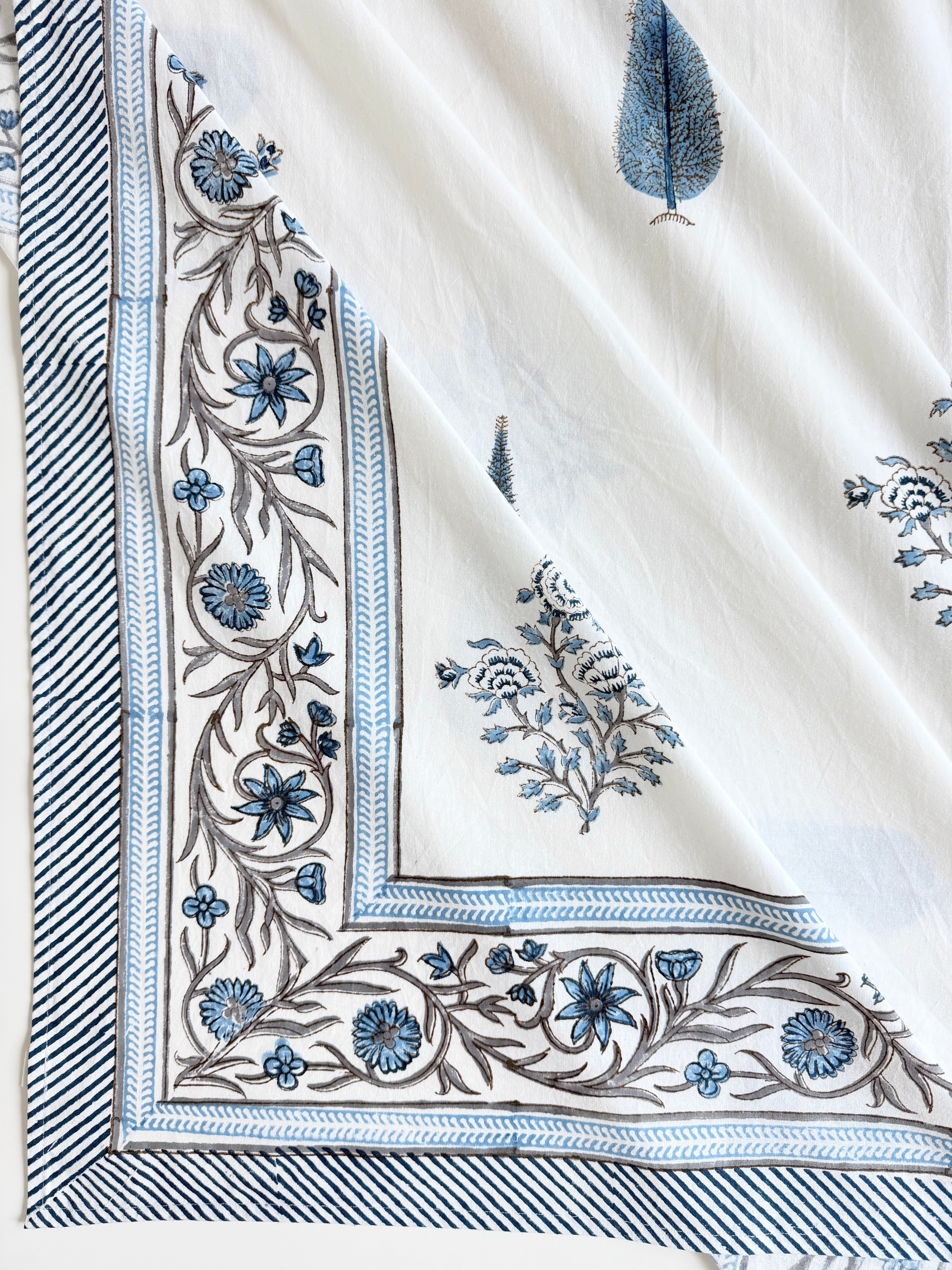 Spritz Tablecloth / Cotton Fabric Panel - Cypress