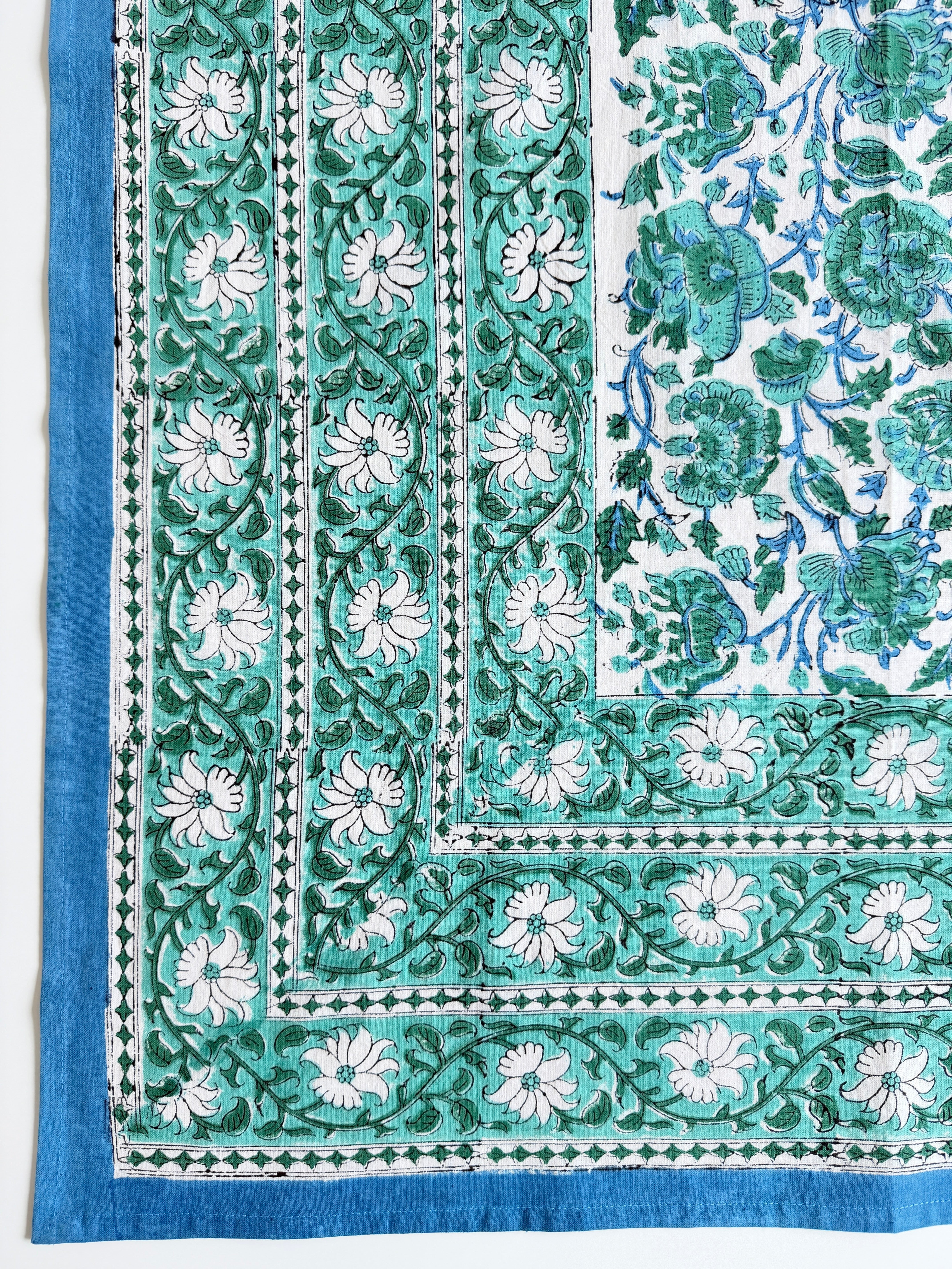 Spritz Tablecloth / Cotton Fabric Panel - Kelly