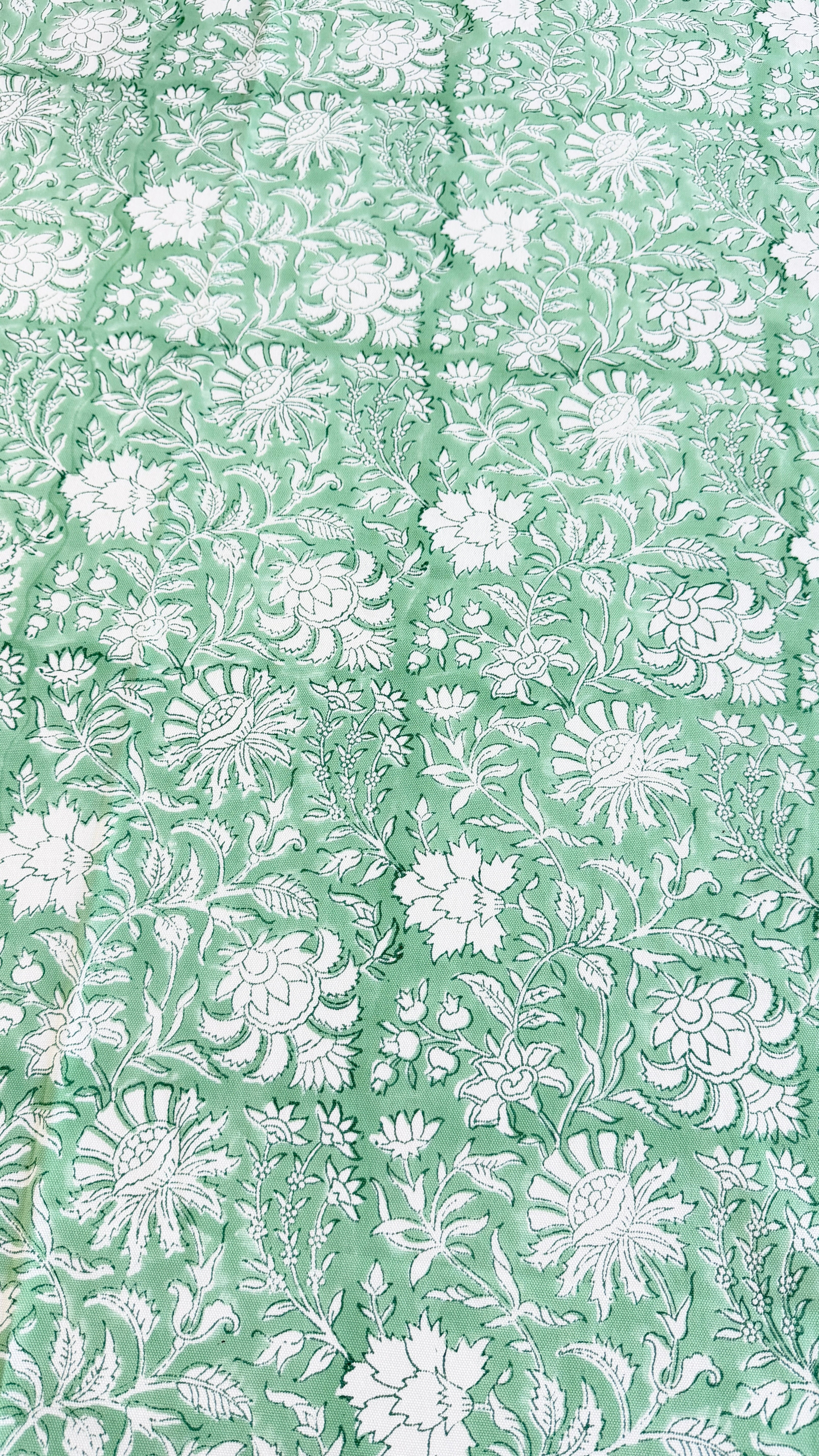 Spritz Tablecloth / Cotton Fabric Panel - Spearmint