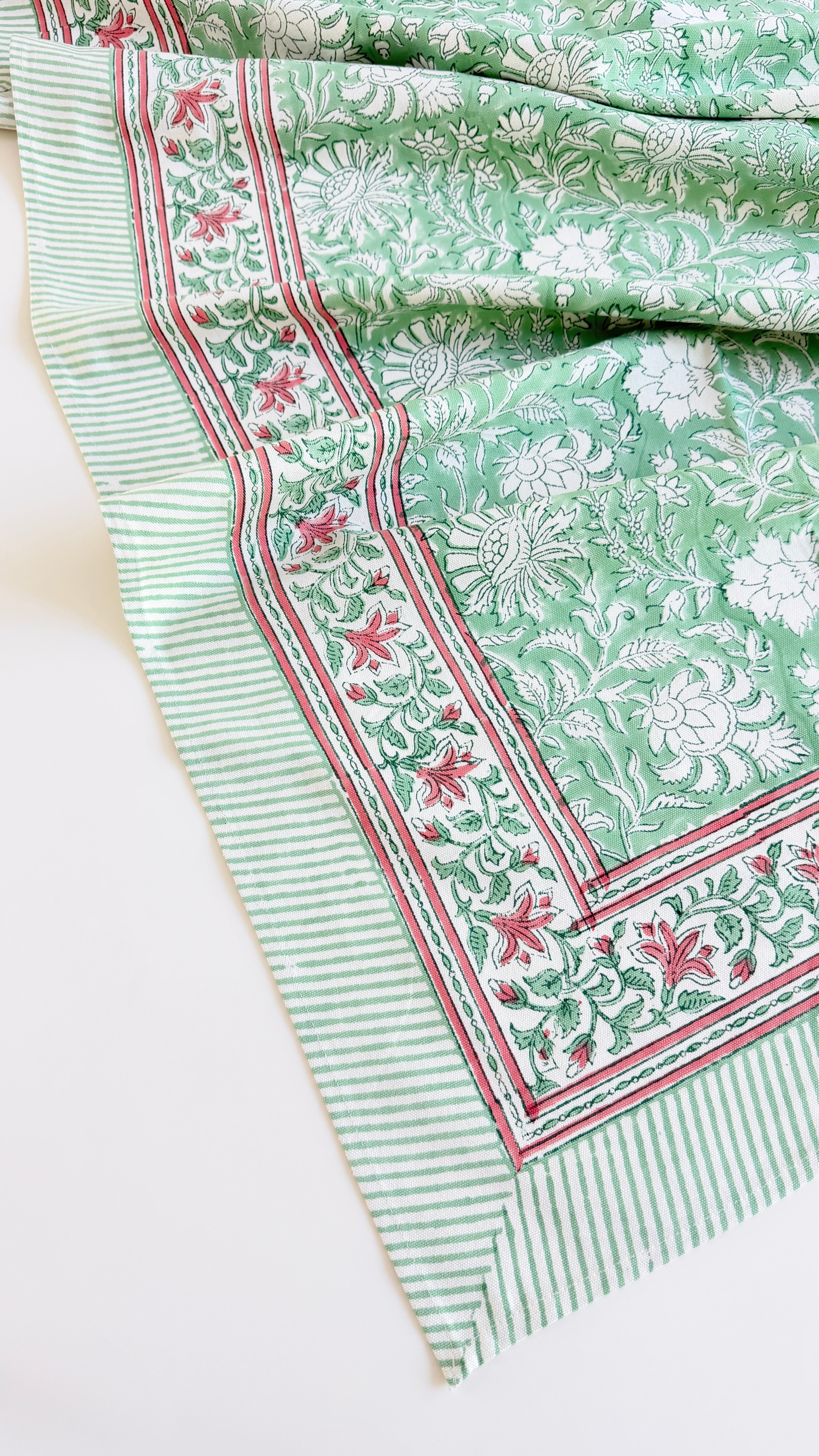 Spritz Tablecloth / Cotton Fabric Panel - Spearmint