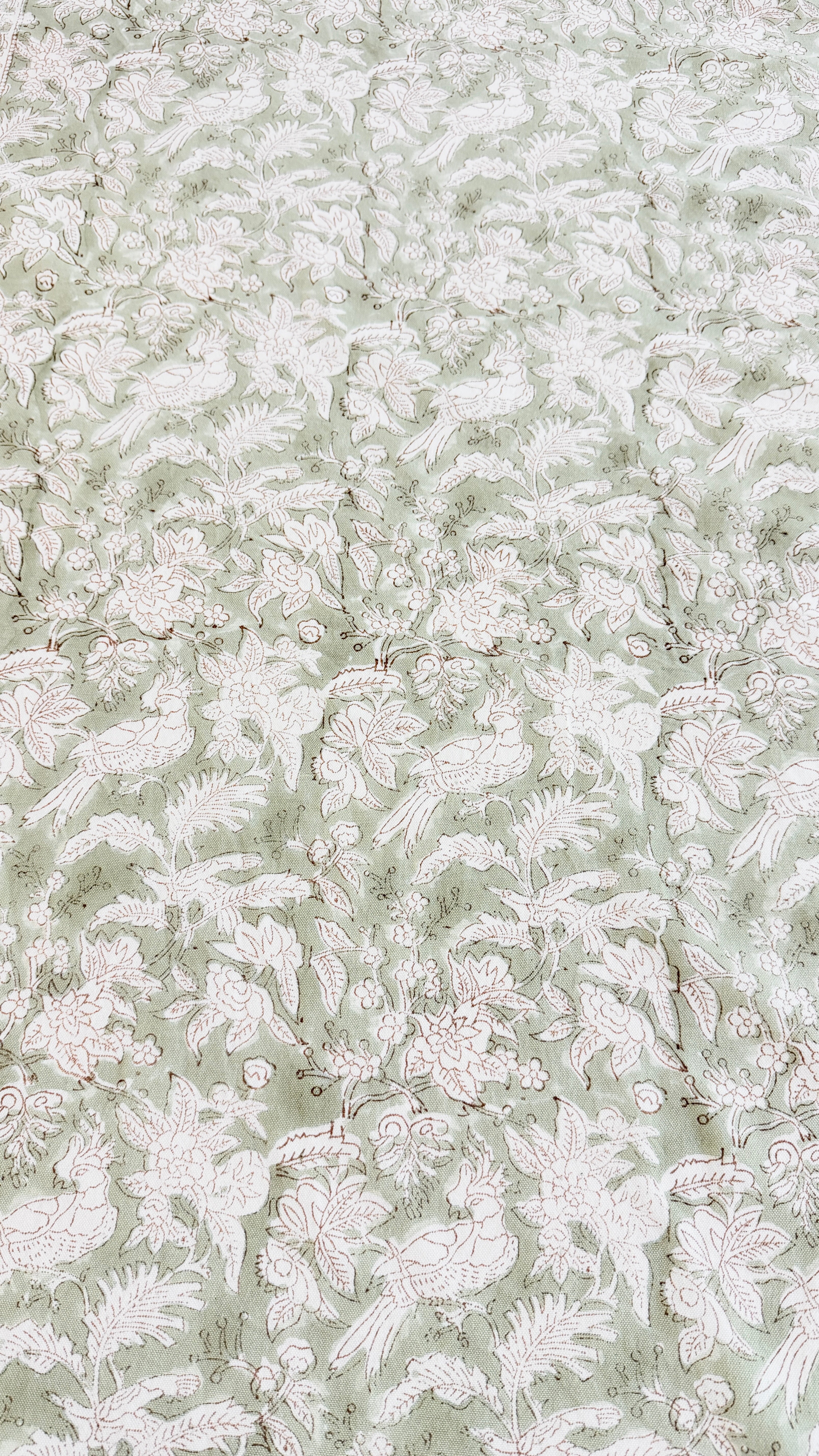 Spritz Tablecloth / Cotton Fabric Panel - Pistachio