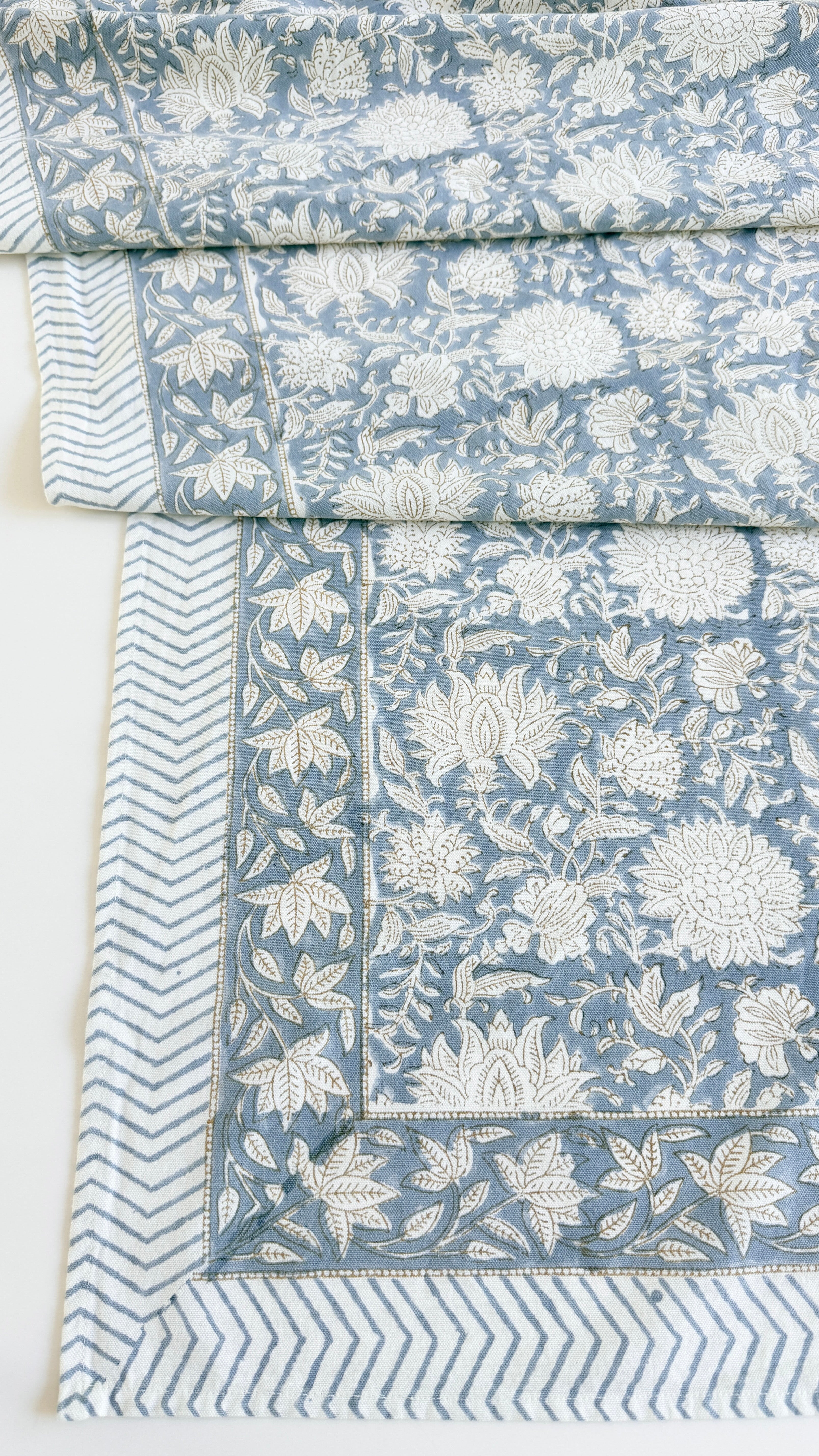 Spritz Tablecloth / Cotton Fabric Panel - Slate