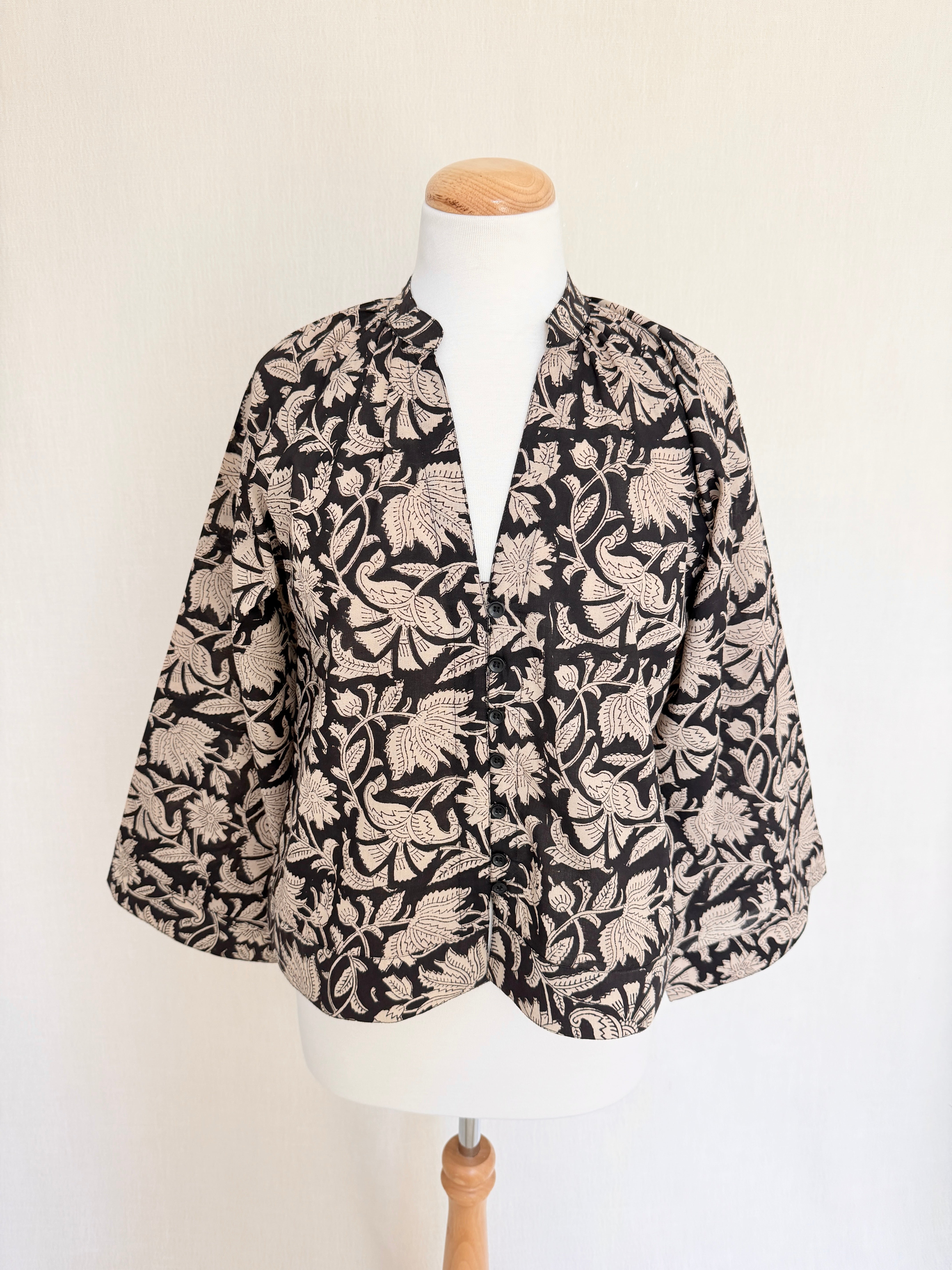 Haven Blouse - Raven